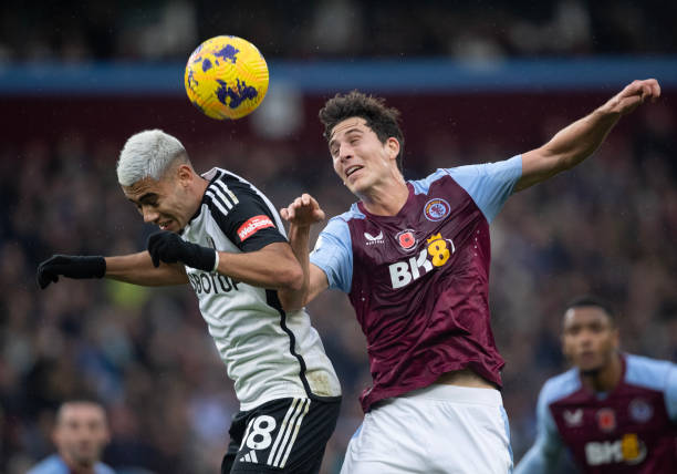 还紧跟她 还紧跟她